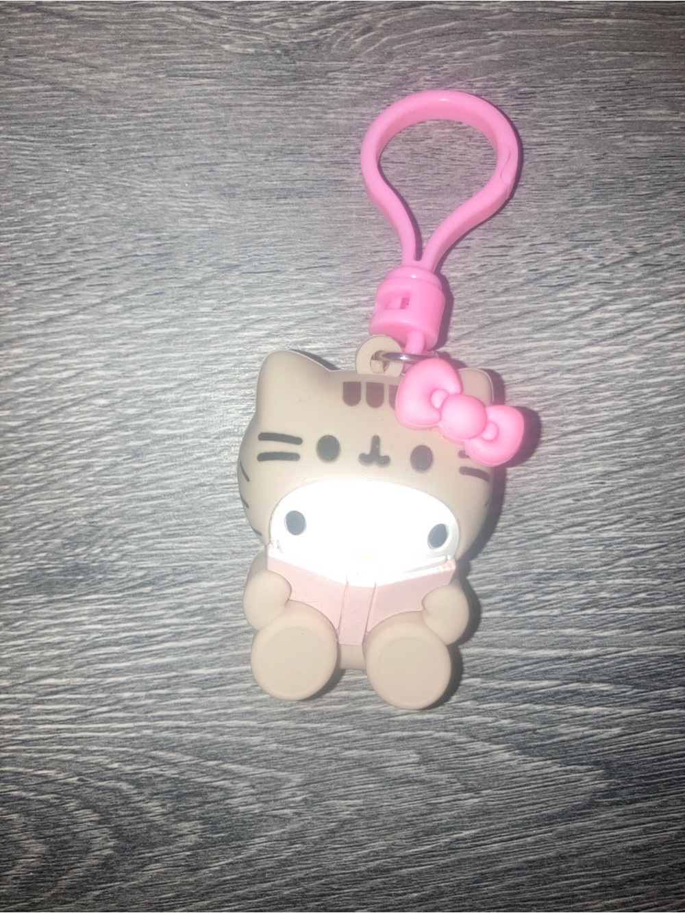 Sanrio Beige Cat Keychain with Pink Bow and Hook